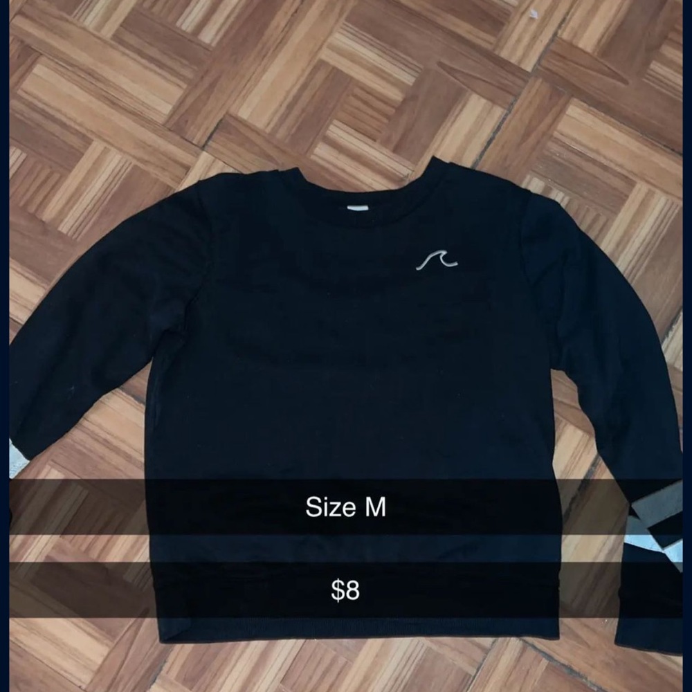 Size m sweatshirt